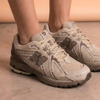 New Balance 1906