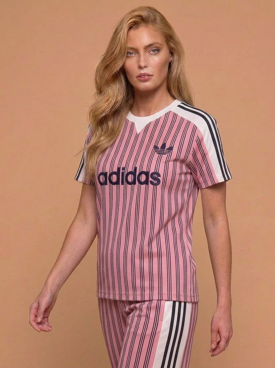 Adidas Strips 2026