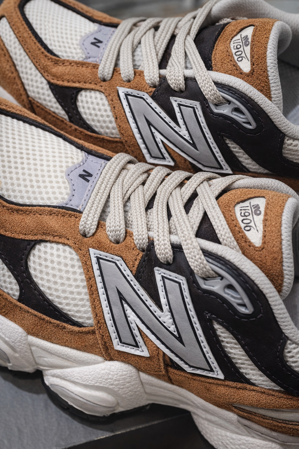 New Balance 9060