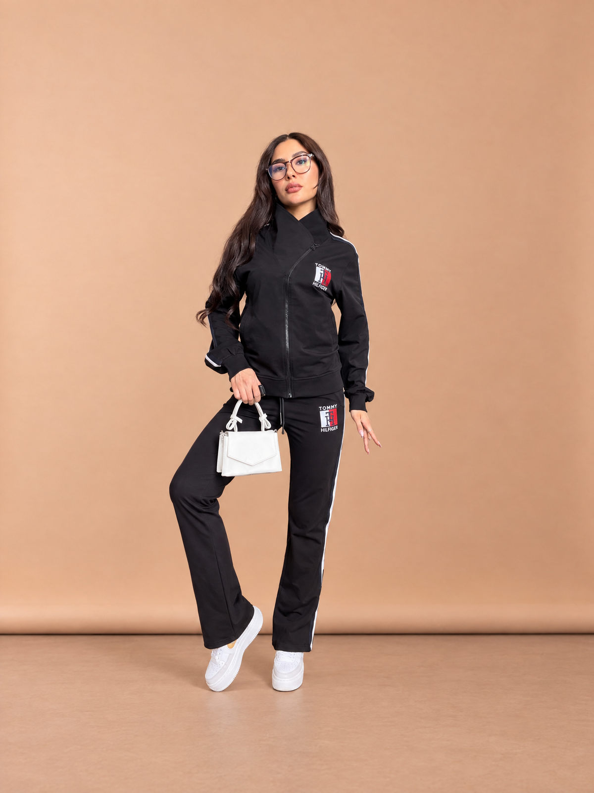 Tommy 2950